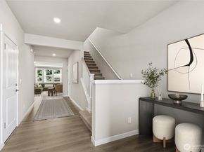 612 SE 11th Place 10, North Bend WA 98045