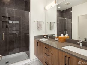 9632 NE 183rd Street B, Bothell WA 98011