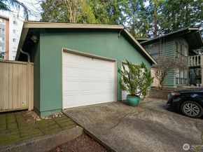 1614 NE 199th Court, Shoreline WA 98155