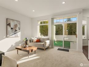 11622 114th Drive NE, Kirkland WA 98034