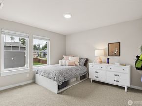 10520 135th Place NE 36, Kirkland WA 98033