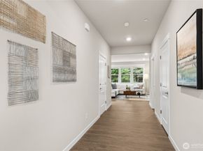 10520 135th Place NE 36, Kirkland WA 98033