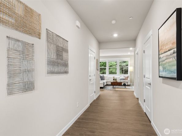 10520 135th Place NE 36, Kirkland WA 98033