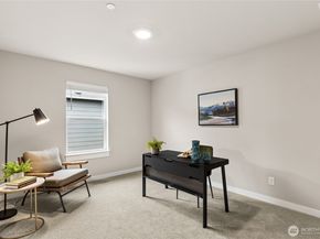 10520 135th Place NE 36, Kirkland WA 98033