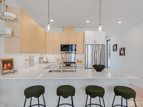 11231 Greenwood Avenue N B, Seattle WA 98133