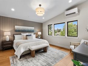 1504 3rd Street, Kirkland WA 98033