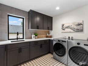 1504 3rd Street, Kirkland WA 98033