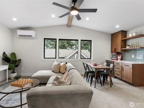 1504 3rd Street, Kirkland WA 98033