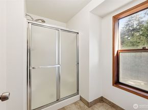 15931 22nd Avenue SW, Burien WA 98166