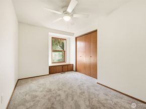 15931 22nd Avenue SW, Burien WA 98166