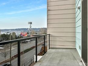 6225 NE 181st Street 101, Kenmore WA 98028
