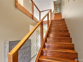 6225 NE 181st Street 101, Kenmore WA 98028