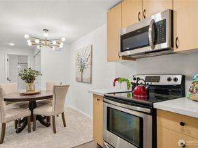 12607 SE 41 Place H208, Bellevue WA 98006