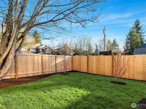 12525 NE 75th Street, Kirkland WA 98033