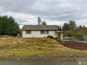 22827 Meridian Avenue S, Bothell WA 98021