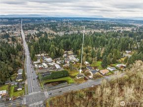 22827 Meridian Avenue S, Bothell WA 98021
