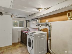 22827 Meridian Avenue S, Bothell WA 98021