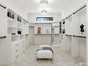 2202 102nd Place SE, Bellevue WA 98004