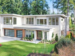 2202 102nd Place SE, Bellevue WA 98004