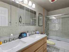 15232 SE 176th Street, Renton WA 98058