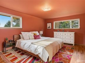 14111 12th Avenue SW, Burien WA 98166