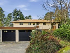 14111 12th Avenue SW, Burien WA 98166