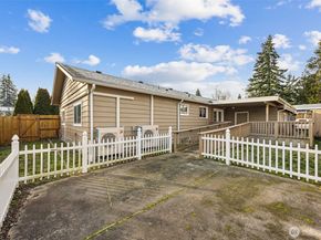 2517 132nd St Se, Everett WA 98208