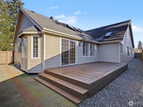 1106 130th Street SE, Everett WA 98208