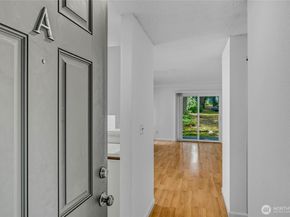 14424 NE 30th Place 29A, Bellevue WA 98007