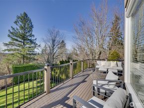 1915 205th Place NE, Sammamish WA 98074