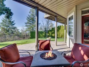 1915 205th Place NE, Sammamish WA 98074