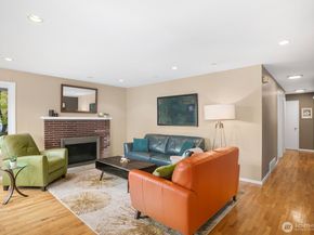 8213 37th Avenue SW, Seattle WA 98126