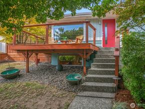 8213 37th Avenue SW, Seattle WA 98126