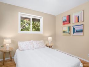 8213 37th Avenue SW, Seattle WA 98126