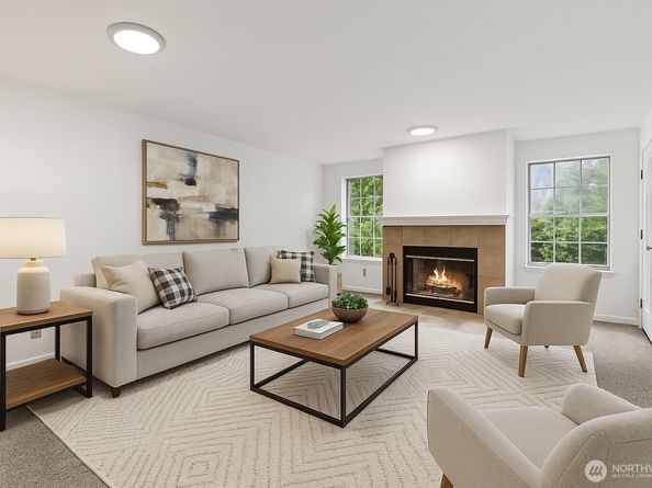 132 NE 95th Street B309, Seattle WA 98115