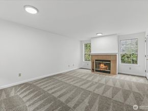 132 NE 95th Street B309, Seattle WA 98115