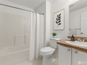 132 NE 95th Street B309, Seattle WA 98115