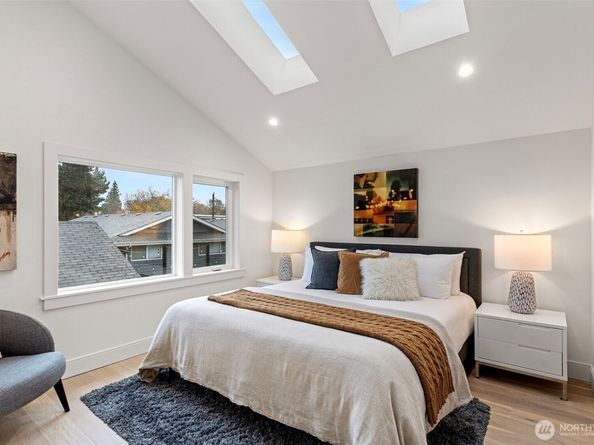 8003 25th Avenue NW, Seattle WA 98117