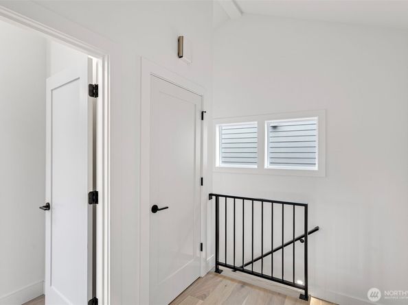 8003 25th Avenue NW, Seattle WA 98117