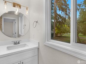 2400 177th Street SE, Bothell WA 98012