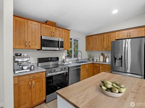 2400 177th Street SE, Bothell WA 98012