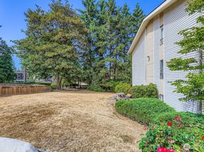 830 Kirkland Way 204, Kirkland WA 98033