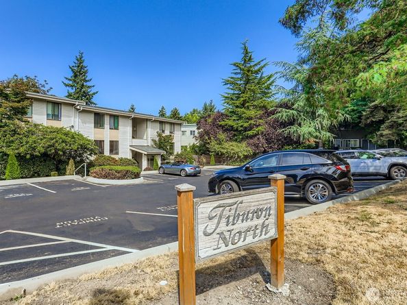 830 Kirkland Way 204, Kirkland WA 98033