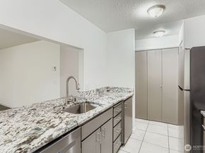 830 Kirkland Way 204, Kirkland WA 98033