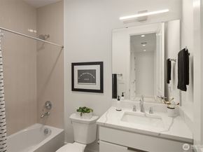 10819 (HS 101) 120TH Lane NE C, Kirkland WA 98033