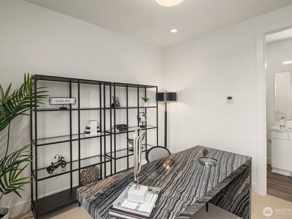 10819 (HS 101) 120TH Lane NE C, Kirkland WA 98033