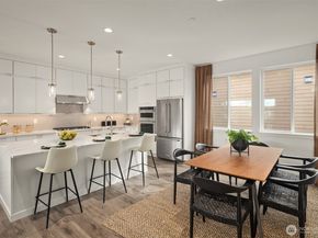 10819 (HS 101) 120TH Lane NE C, Kirkland WA 98033