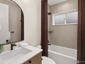 3949 A W Barrett Lane, Seattle WA 98199