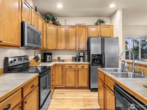 229 Dorn Avenue D101, Everett WA 98208