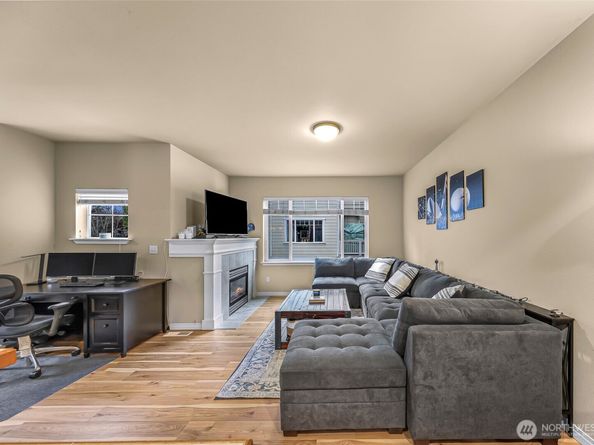 229 Dorn Avenue D101, Everett WA 98208